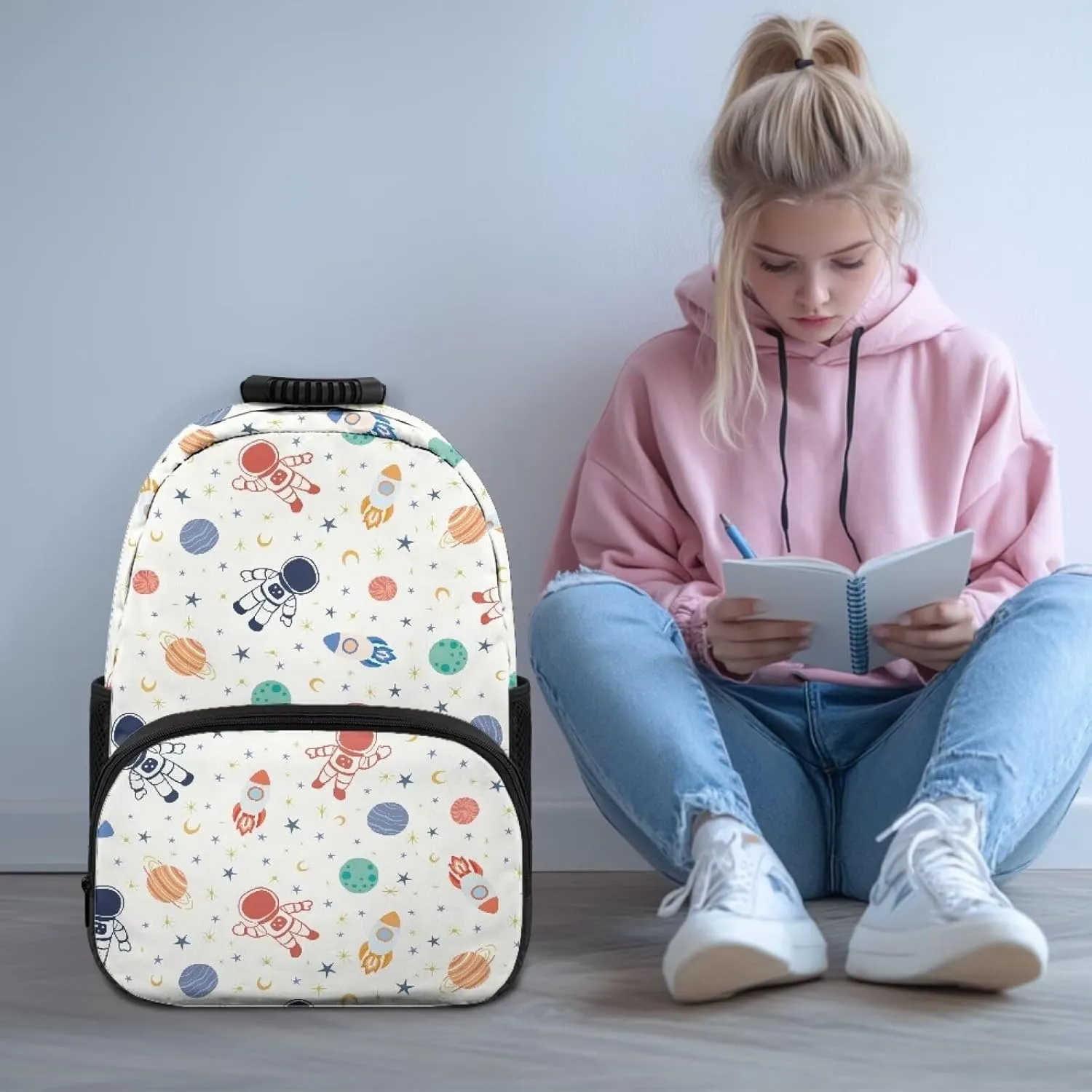 Astronaut Hiking Backpack Planet Computer Backpacks 17 Inch for Laptops Ergonomic Shoulder Straps Schoolbag Purse for School Teens Children
