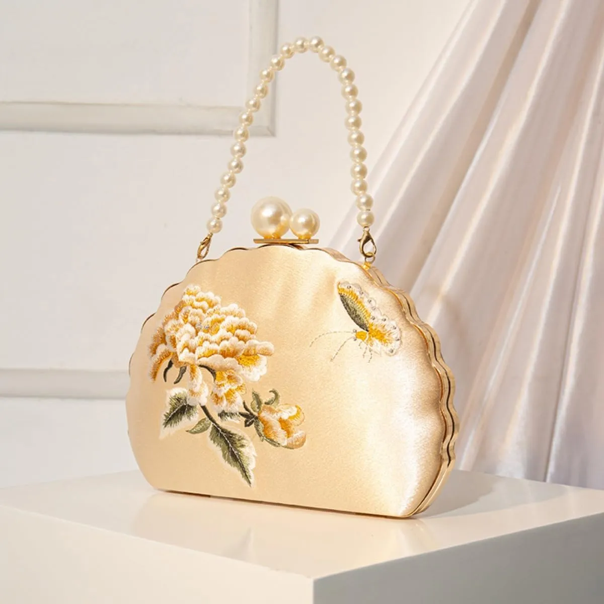 Embroidery Bag Floral Clutch Purse with Pearl Chain for Women Evening Bags and Clutches Chinese Purse