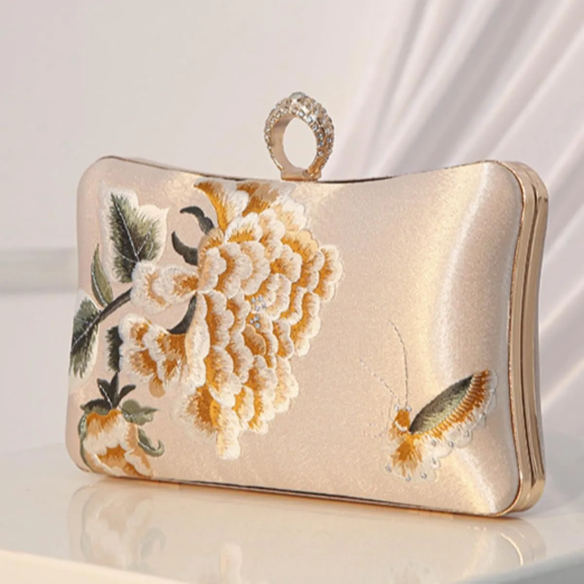 Embroidery Bag Floral Clutch Purse with Pearl Chain for Women Evening Bags and Clutches Chinese Purse