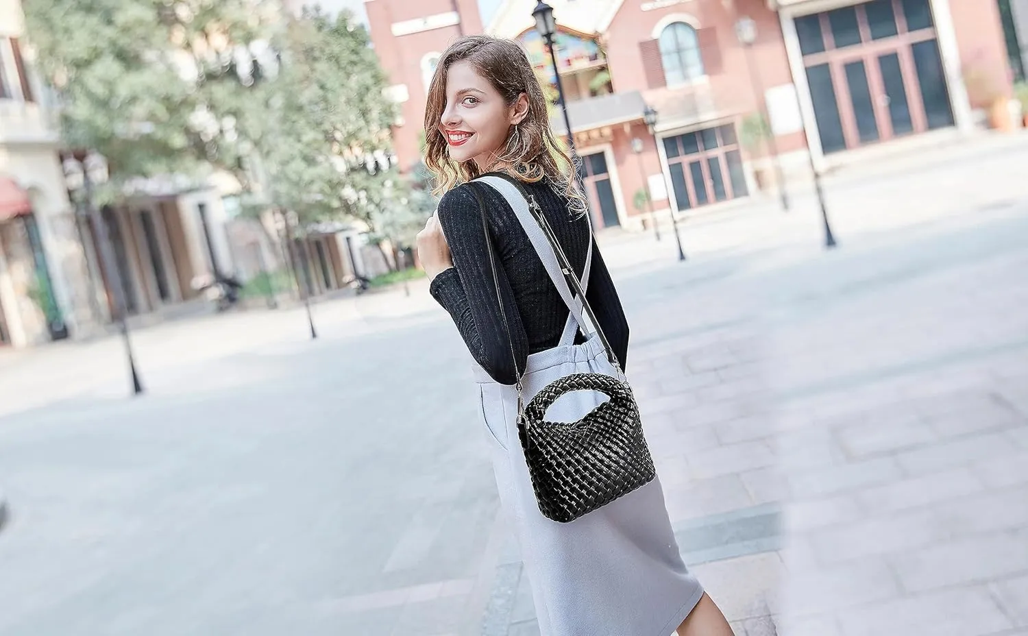 Fashion Small Woven Bag for Women, Handmade MINI HOBO Tote Bag Crossbody Handbag Travel Summer Beach Bag