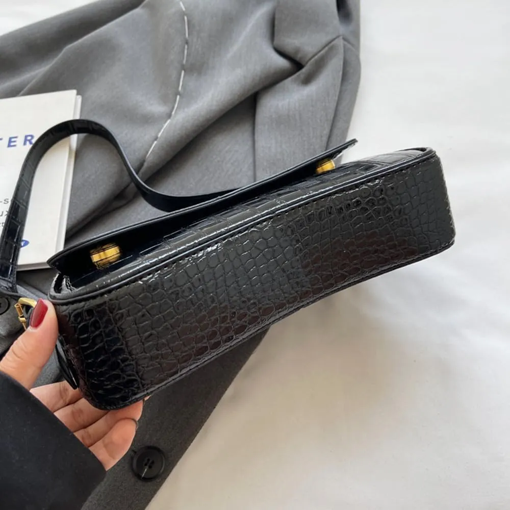 Shoulder Bag for Women Vegan Leather Hobo Handbags Y2K Trendy Saddle Bag Clutch Purse with 2 Removable Strap