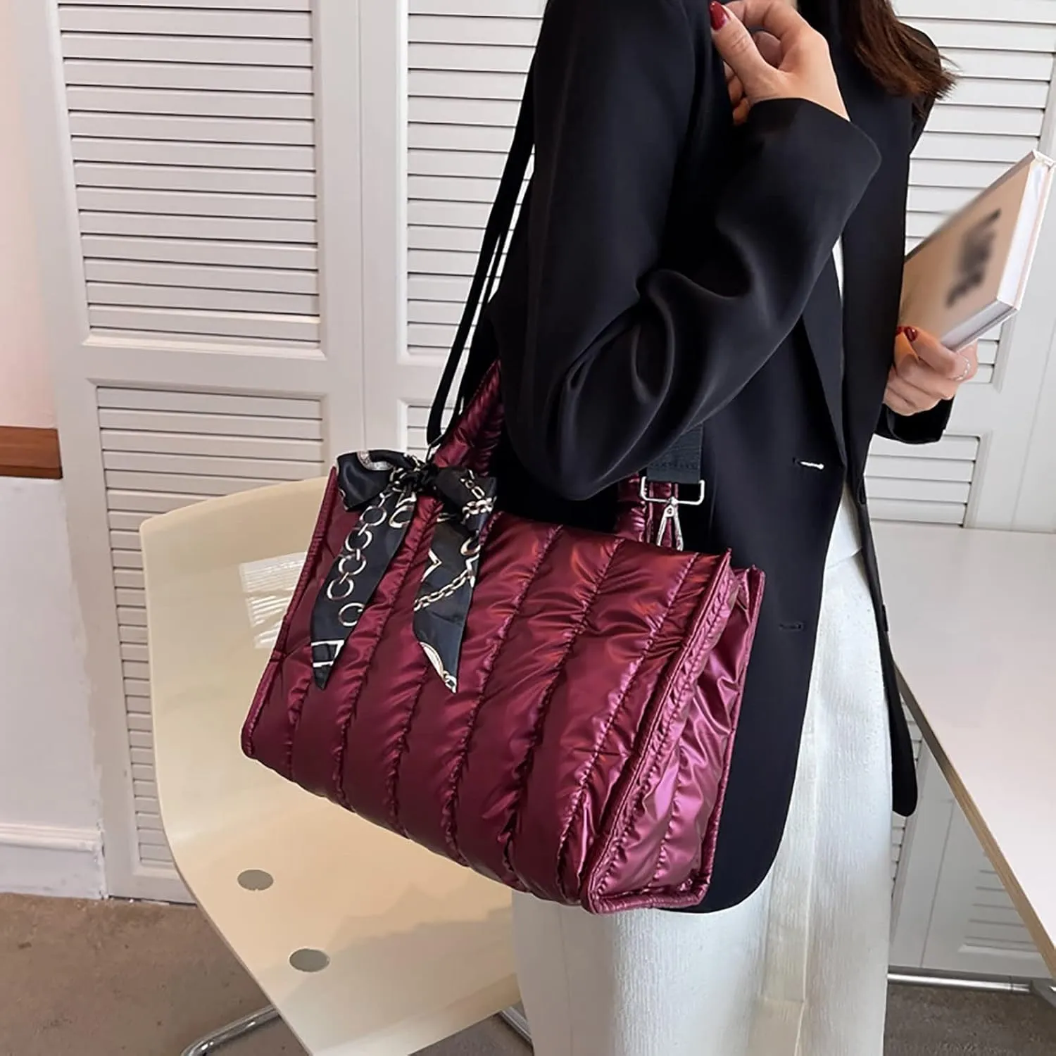 Women's Classic Satchel Bags Genuine Leather Crossbody Bags for Women Trendy Waterproof Cross Body Bag(Red)